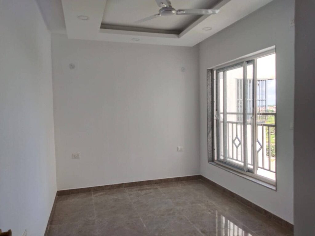 4BHK-10
