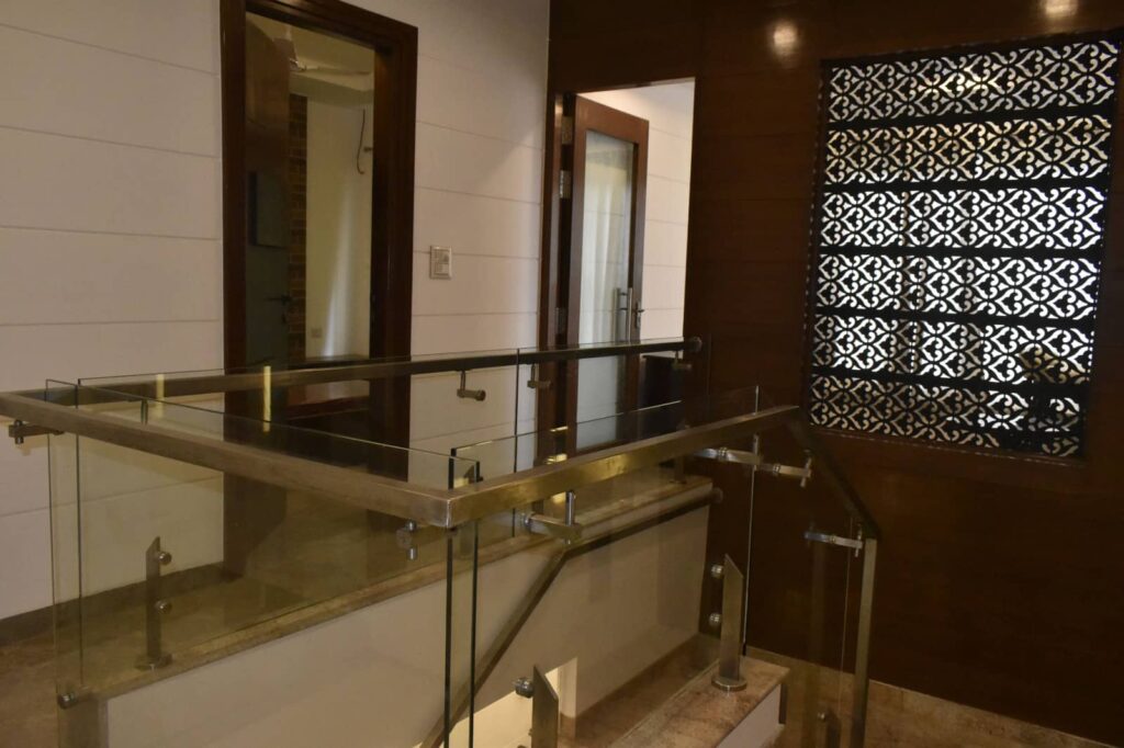 4BHK-12